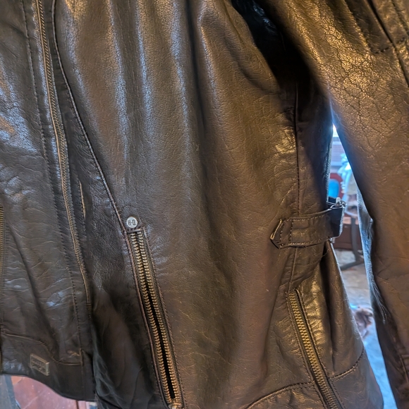 Harley-Davidson Women's Black Leather Jacket - Picture 8 of 9